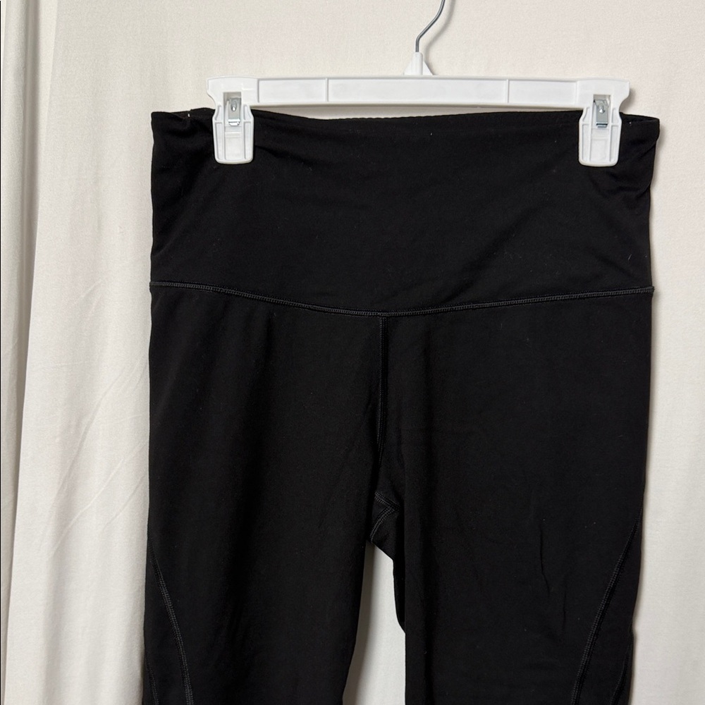 Victoria Sport Black Knockout High-Waisted Leggings with Mesh Size Medium - Picture 2 of 8